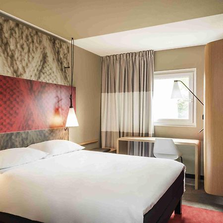 Hotel Ibis Coimbra Centro Экстерьер фото