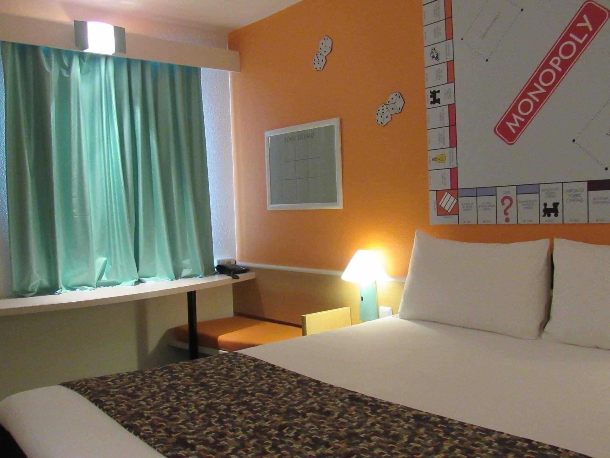Hotel Ibis Coimbra Centro Экстерьер фото