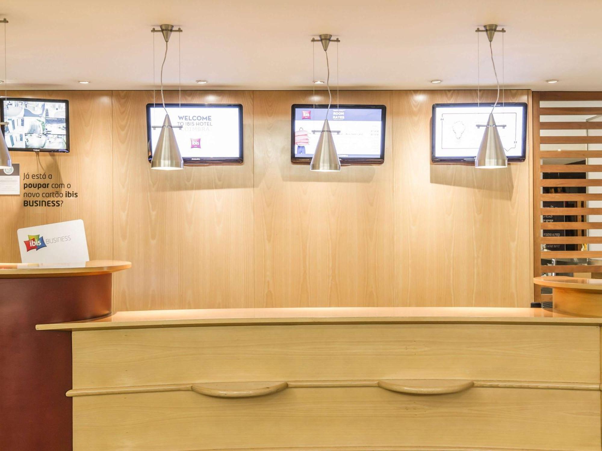 Hotel Ibis Coimbra Centro Экстерьер фото