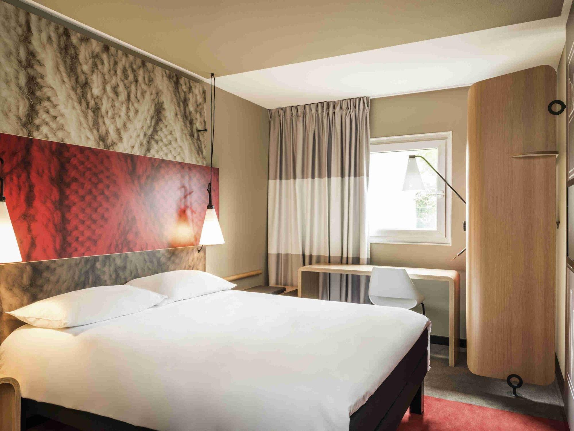 Hotel Ibis Coimbra Centro Экстерьер фото