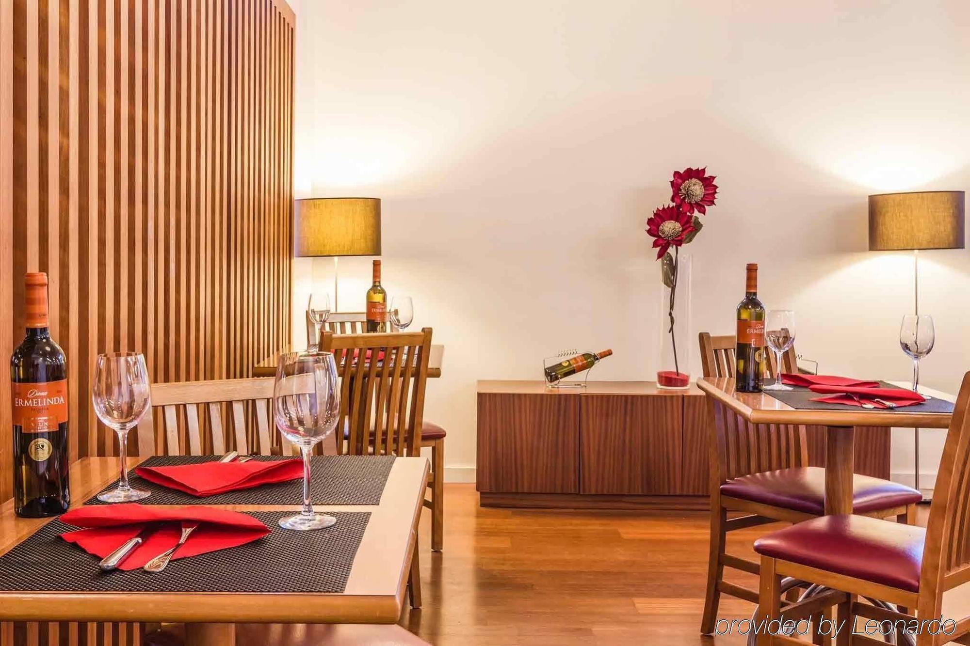 Hotel Ibis Coimbra Centro Экстерьер фото